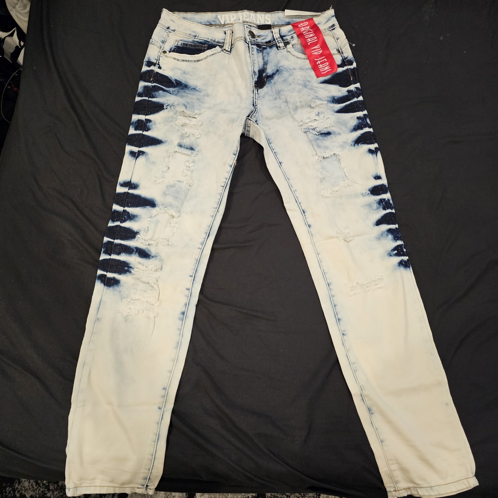 [NEW] Women's Ripped & Distressed Super Stretchy Fabric Faux-Denim Jeans NWT